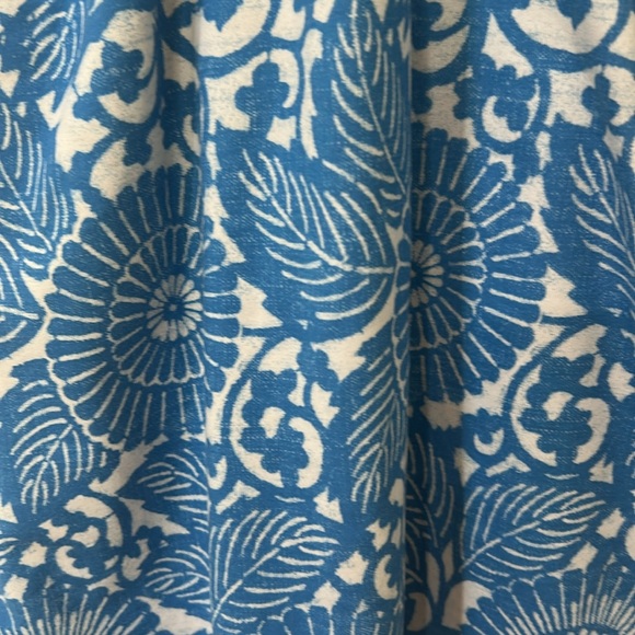 LULEMON WOMENS ACTIVEWEAR TANK TOP BLUE WHITE FLORAL Sz MD o LG - Picture 10 of 10